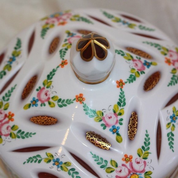 Large Czech Bohemian Cranberry to White Cased Glass Lidded Candy Dish LOT 4352 - Picture 3 of 5
